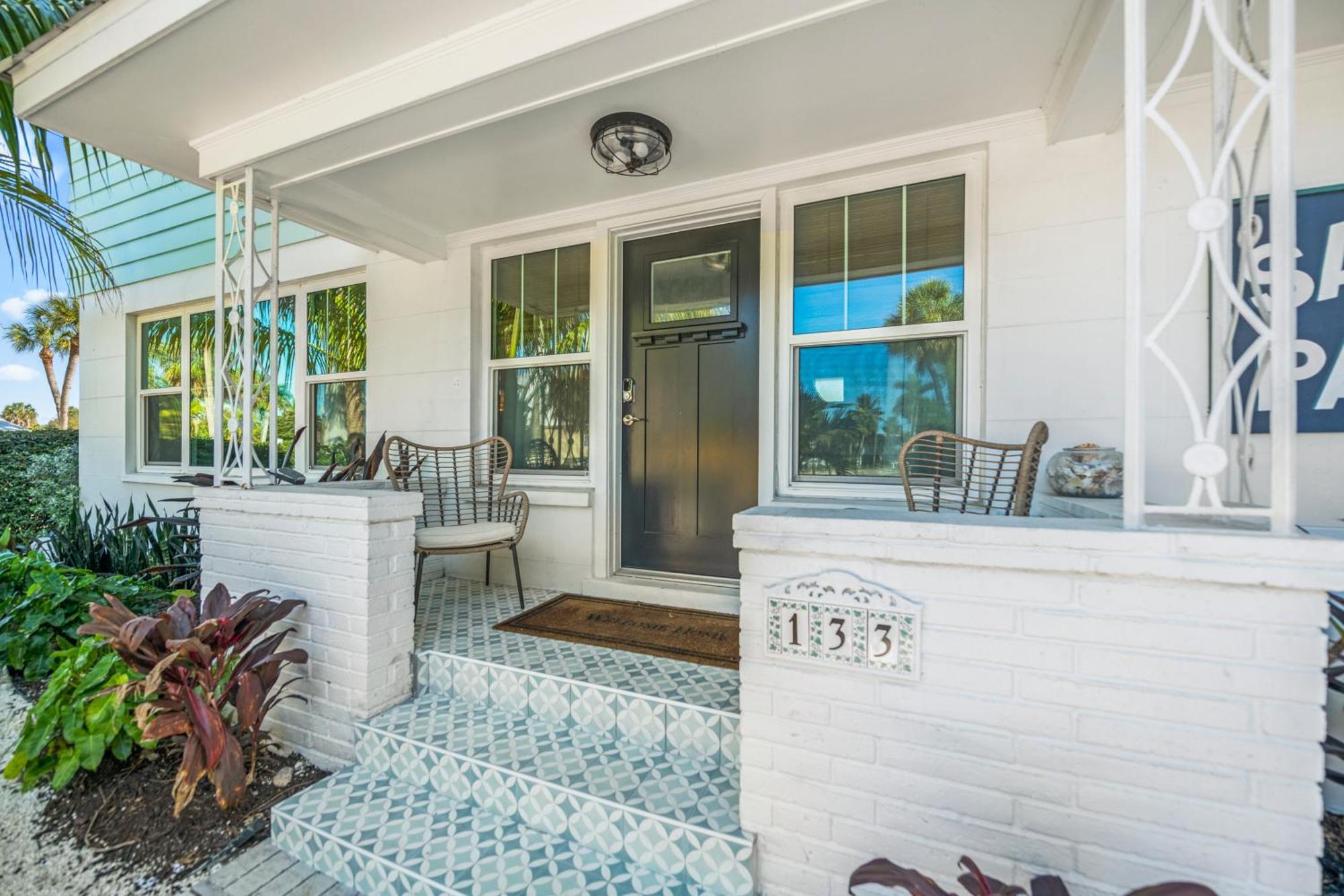 Sandy Pants - Designer Beach Chic Home Steps To Beach Backyard Oasis W Heated Pool Anna Maria Exteriér fotografie
